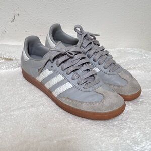 Adidas SAMBA Gray and White Sneakers with Iconic Stripes